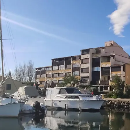 Daire Le Barocci Port Venus - Appartement Luxe - Vue Port - Piscine - Parking - Village Naturiste *