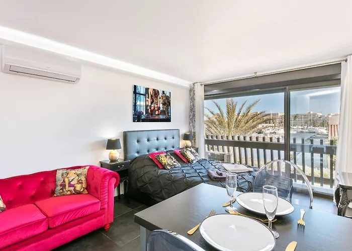 Le Barocci Port Venus - Appartement Luxe - Vue Port - Piscine - Parking - Village Naturiste Apartman Agde