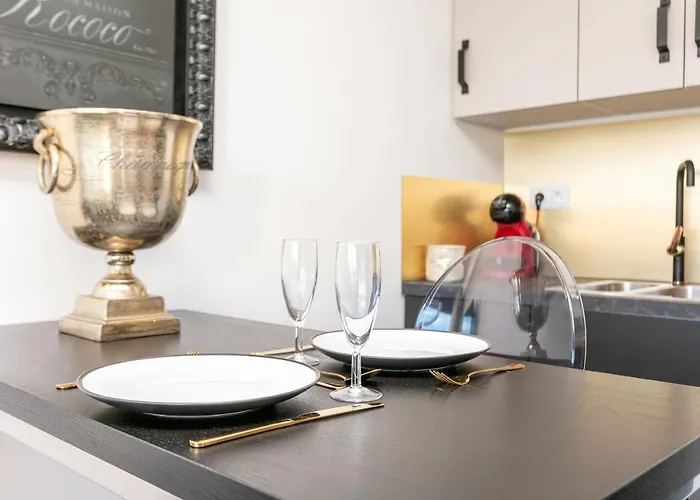 Le Barocci Port Venus - Appartement Luxe - Vue Port - Piscine - Parking - Village Naturiste *