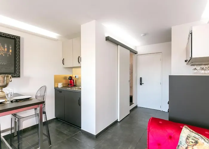 Le Barocci Port Venus - Appartement Luxe - Vue Port - Piscine - Parking - Village Naturiste *